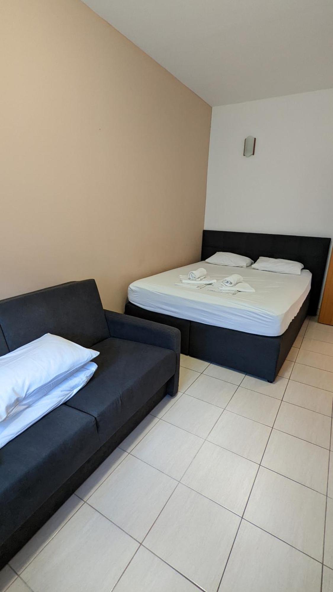 Apartments Vesna Gradac  Room photo